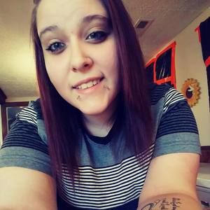 Meet your Posher, Carissa